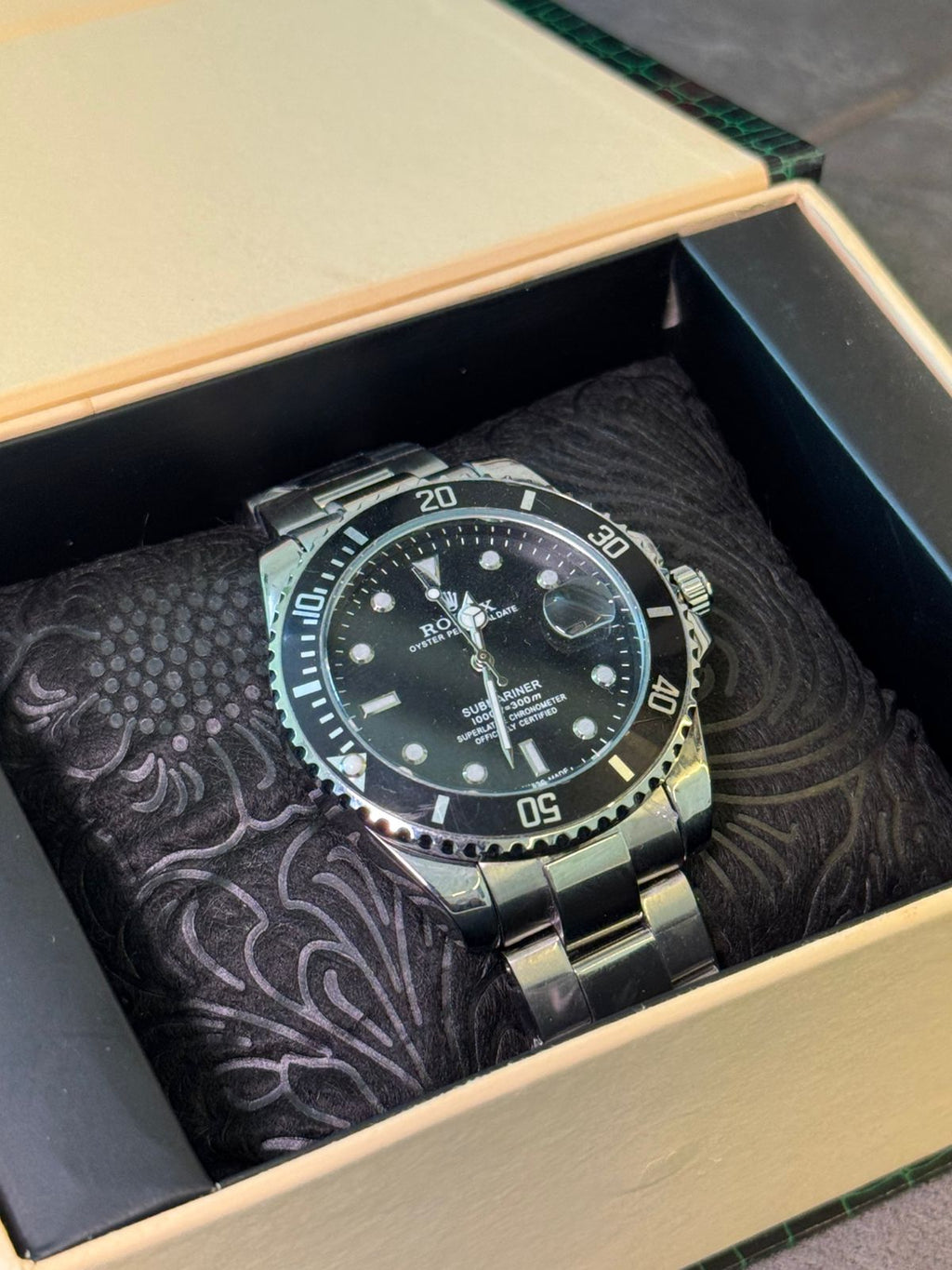 Rolex Black Dial Stainless Steel Watch Rl-09