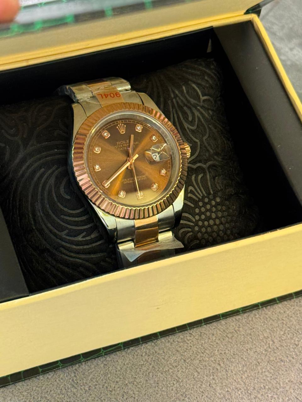 Rolex Date Working Black Dail Watch with Taj Lock Rl-14