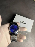 Tissot PRX Powermatic 80 a blue dial and stainless steel bracelet